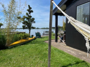 The Outpost Lakehouse- enjoy our house at Reeuwijkse Plassen - near Gouda